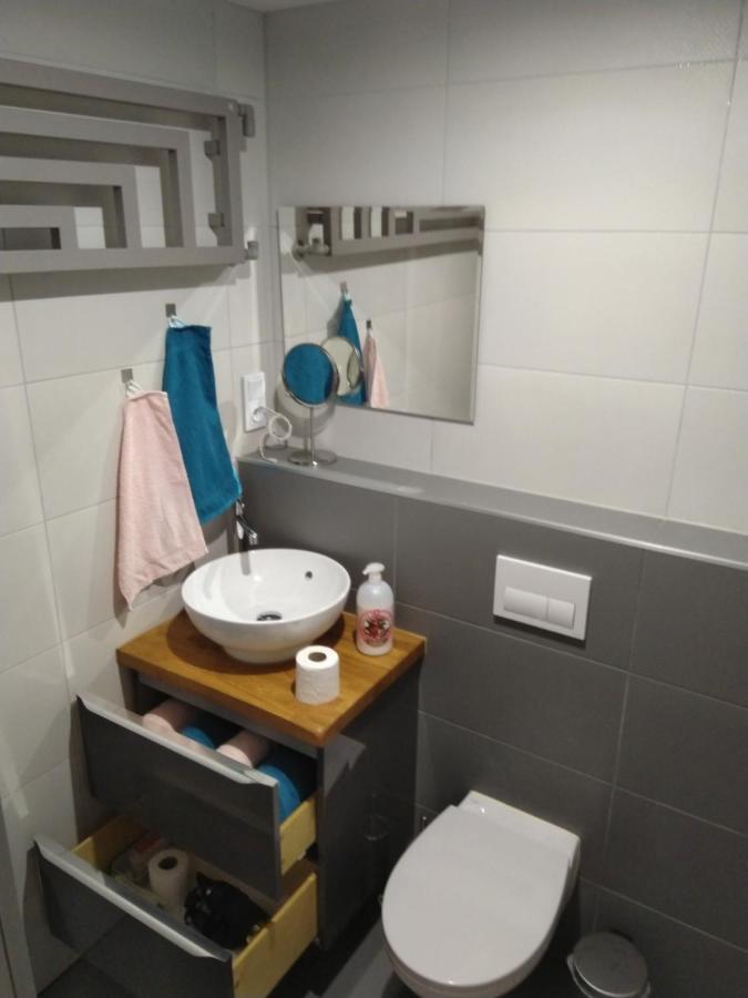 Ferienwohnung Apartament Zielona Wierzba Blisko Sky Tower Breslau Exterior foto